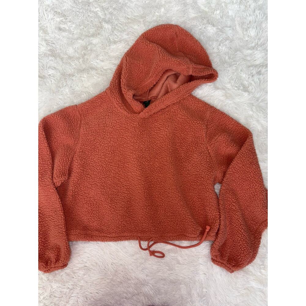 Wild Fable Sz. XL Coral/peach Fuzzy Hooded Pullover. Cute, Comf.